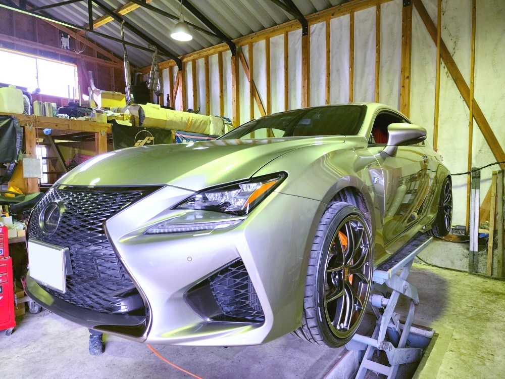 ＲＣ Ｆ　エアサス インストール